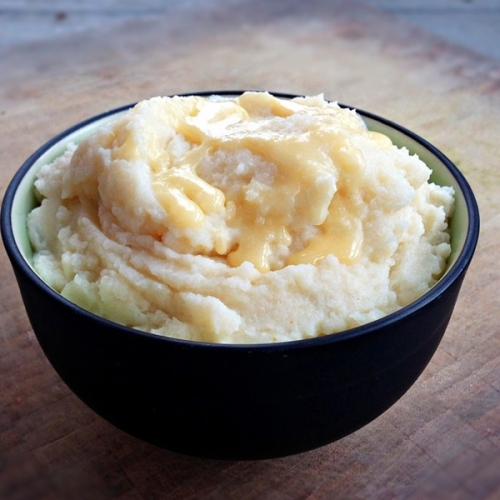 Fluffy Paleo Cauliflower Mash