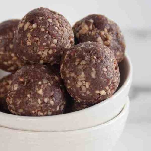 3 Ingredient Brownie Bites (Paleo!)