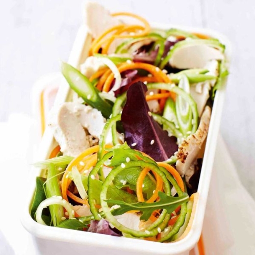 Asian chicken spiralized salad