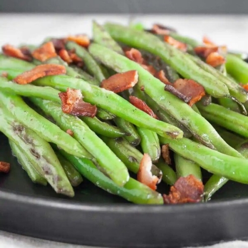 Bacon Blistered Green Beans (Whole30 + Paleo)