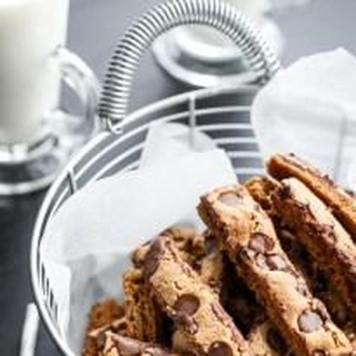 Low Fat Choc Chip Cookie Sticks