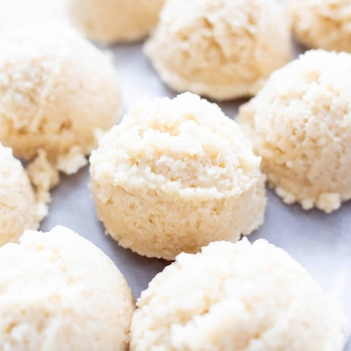 4 Ingredient No Bake Coconut Macaroons (Gluten Free, Vegan, Paleo, Dairy-Free)