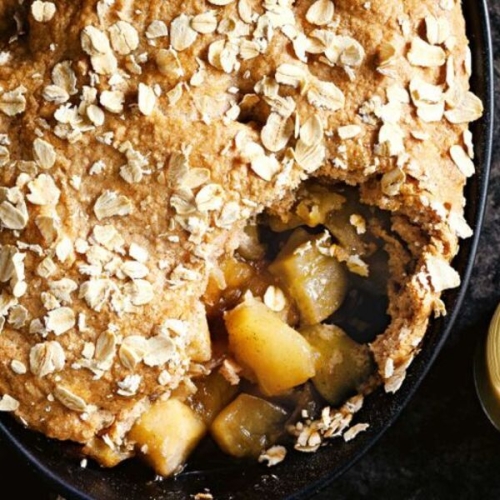 Apple, almond & cinnamon crisp