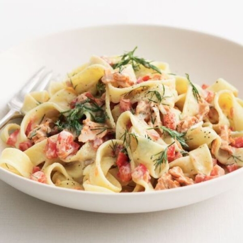 Pappardelle with salmon, yoghurt, tomato and dill