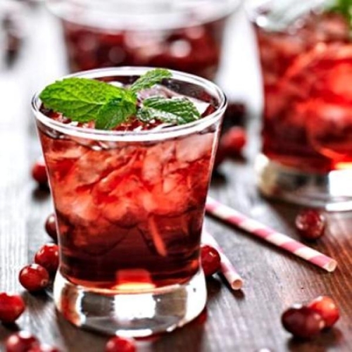 Low Calorie Spiked Cranberry Lemonade Reci