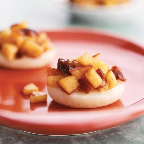 Cheese Rounds with Peach Chutney