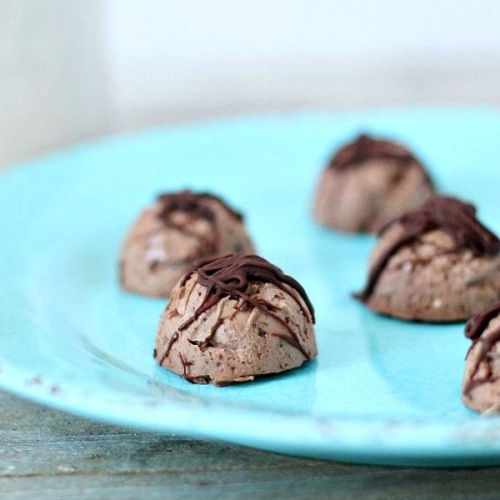 Low Carb Chocolate Fat Bombs