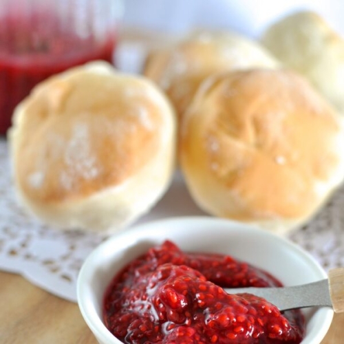 Paleo raspberry jam