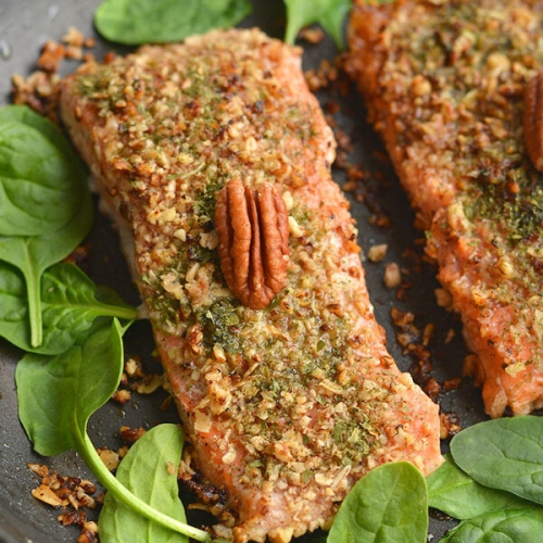 Pecan Oat Salmon {Gluten Free, Low Calorie}