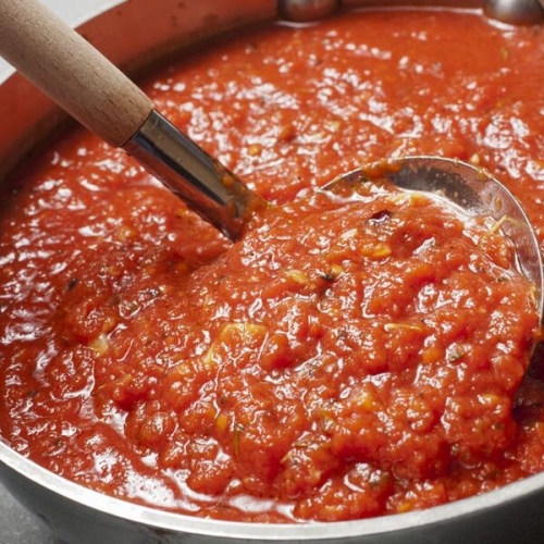 Low-Calorie Tomato Pasta Sauce