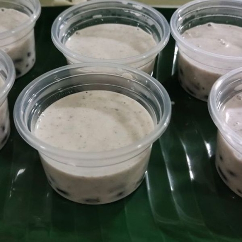Coconut Jelly with Red Beans