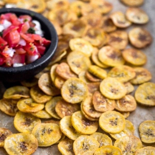 Healthy Baked Plantain Chips (Paleo)