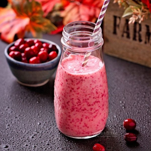 Cranberry Smoothie {with Coconut Milk}