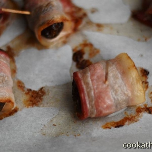 Bacon-wrapped dates