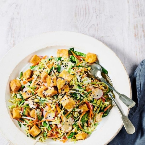 Crunchy veg and smoked tofu salad with sesame dressing