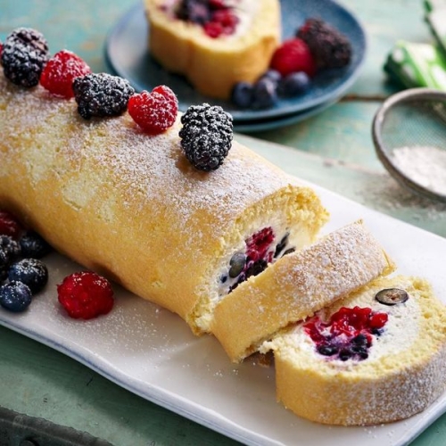 Lemon and mixed berry roulade