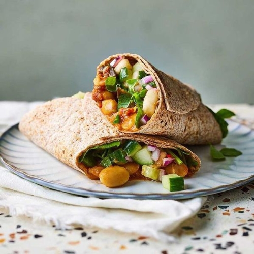 Butter bean curry wraps