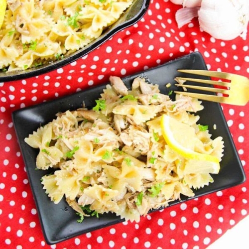 Low Calorie Garlic Chicken Pasta