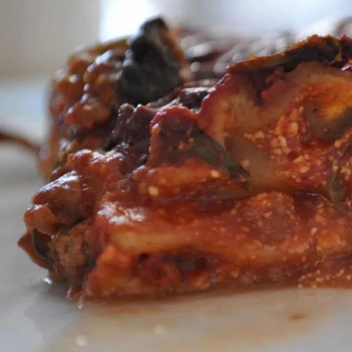 Low calorie beef lasagna
