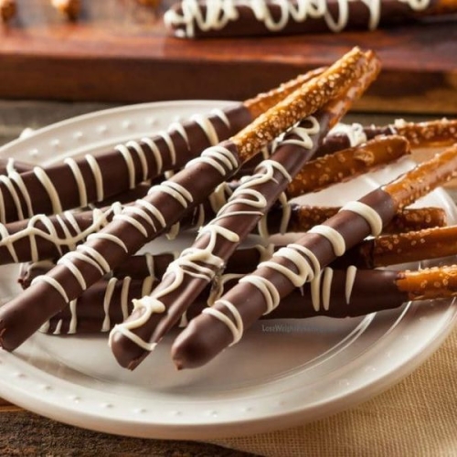 Low Calorie Chocolate Covered Pretzels