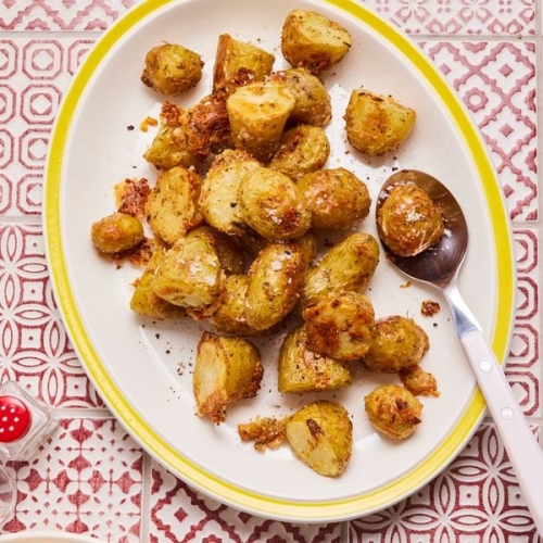 Garlic and Parmesan Potatoes | Slimming & Weight Watchers Friendly