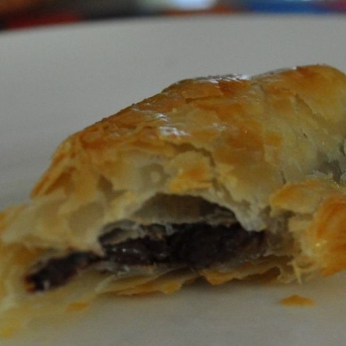 100 calorie chocolate croissants