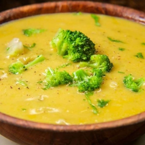 Cheesy Broccoli Blender Soup