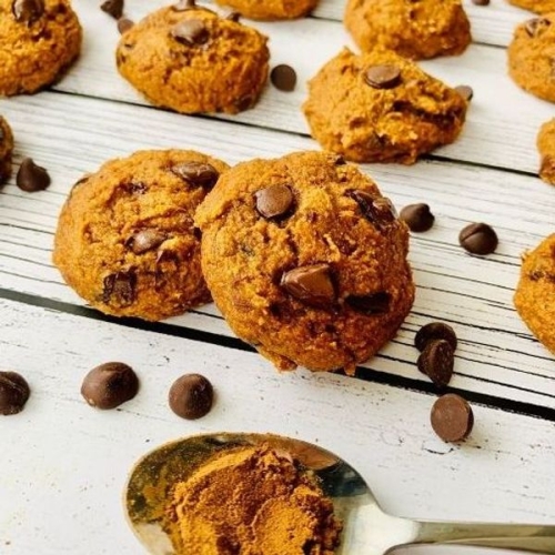 Whole Wheat Pumpkin Chocolate Chip Cookies