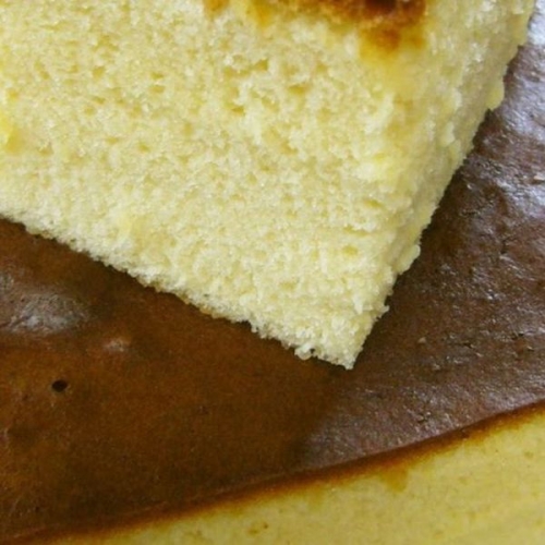 Easy! Super Thick Castella (No Need for a Tray)