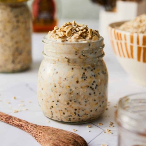 Low-Calorie Overnight Oats