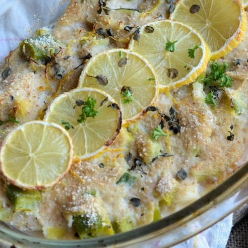 Low calorie fish and leek pie