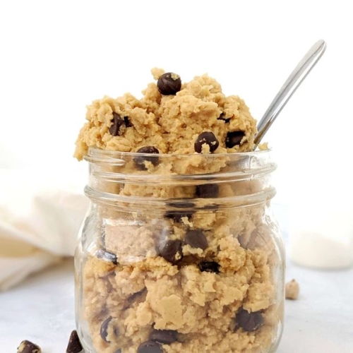Protein Chickpea Cookie Dough (Low Calorie & Sugar Free)