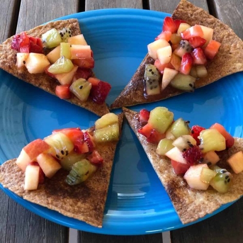 Fruit Salsa with Cinnamon Sugar Crisps