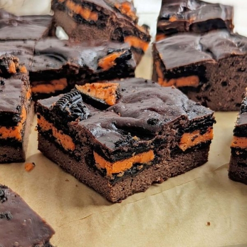 Halloween Oreo Protein Brownies