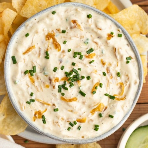 Caramelized Onion Dip with Greek Yogurt