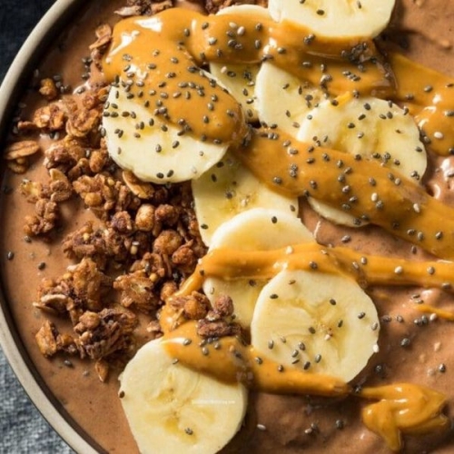 Low Calorie High Protein Chocolate Smoothie Bowl