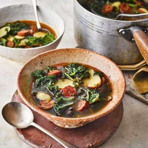 Caldo verde (kale, chorizo and potato soup)
