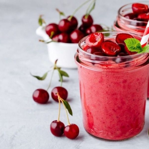 Low Calorie Nighttime Weight Loss Cherry Smoothie