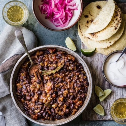 Slow cooker black bean chilli
