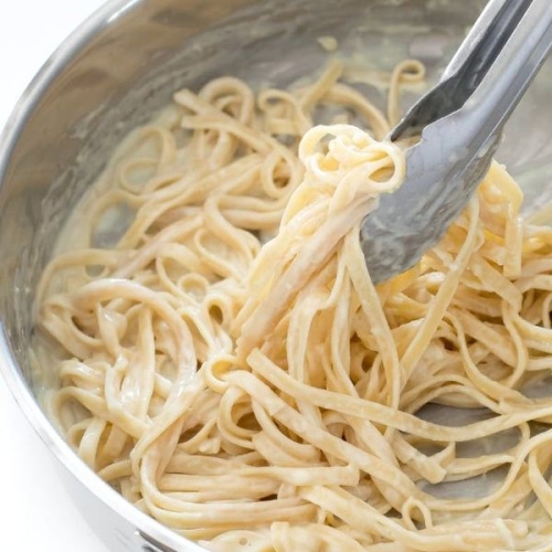 Skinny Fettuccine Alfredo