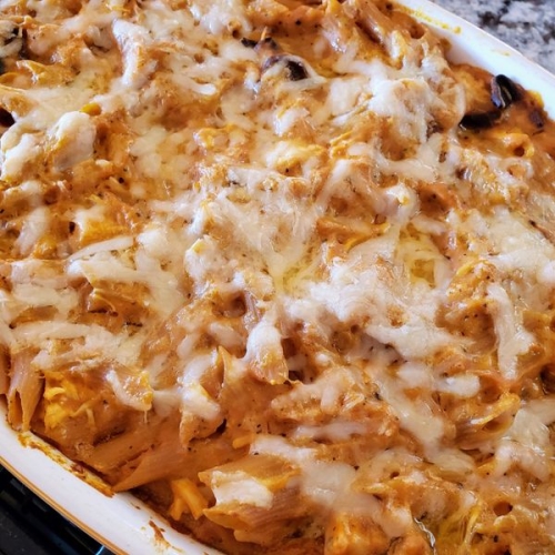 Pumpkin chicken pasta bake
