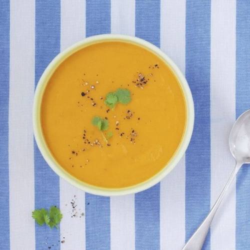 Slow Cooker Carrot and Coriander Soup