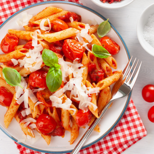 Low Calorie Light Tomato Sauce and Pasta