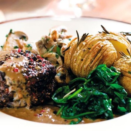 Slimming World’s fillet steaks with mustard sauce and hasselback potatoes recipe