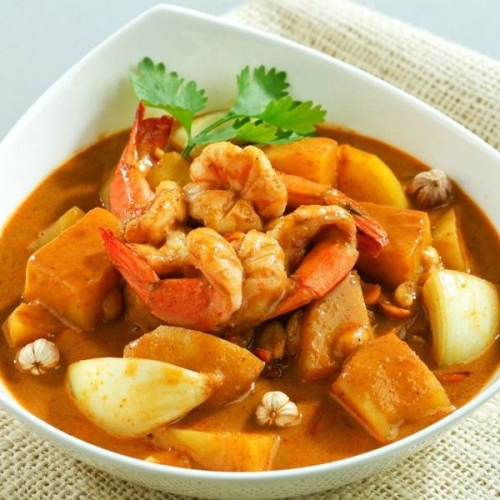 Slimming World’s king prawn and potato stew recipe