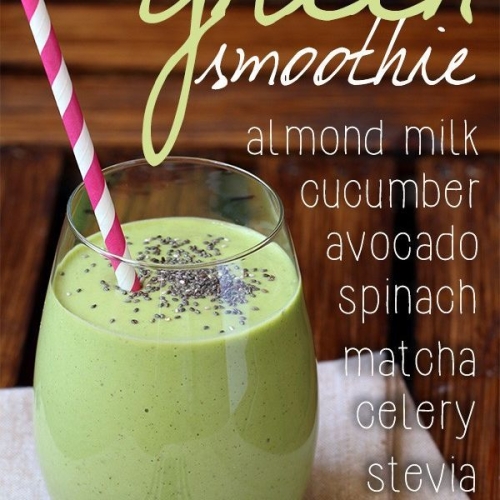 Green Low Carb Breakfast Smoothie