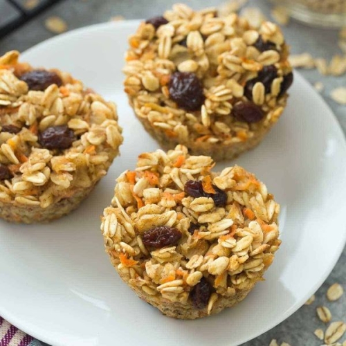 Easy Carrot Cake Baked Oatmeal Cups + RECIPE VIDEO