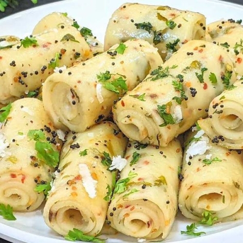 Suji Khandvi