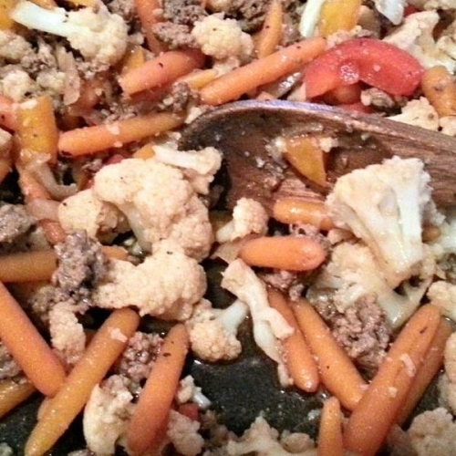 low calorie soy sauce cauliflower and ground beef stir fry